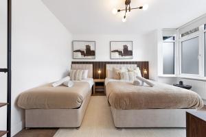 Family Flat 3 Beds Sleeps 4 Stylish Modern wifi And Parking