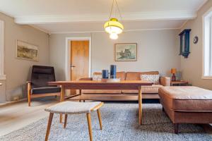 Heimly, cosy house in a fjord