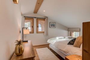 Chalet Diard, Detached Chalet, Alpes Travel, Sleeps 6 to 8