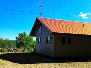 Family-Friendly Cottage Rental along the Mississippi River near Big Lake, Iowa