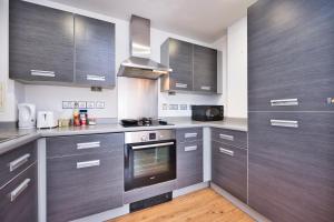 Staycation in BOW E3 Ideal for London Traveller