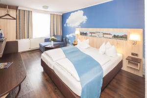 3 star hotel Hotel Blauer Karpfen Oberšlajshajm Nemačka