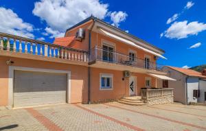 Nice Apartment In Senj With Wifi