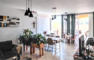 Awesome Apartment In Hvar With Wifi