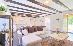 Beautiful Home In Barban With Private Swimming Pool, Can Be Inside Or Outside