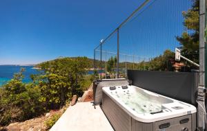 Beautiful Home In Vela Luka