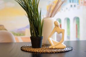 Luxury apartment - Pergolesi 24