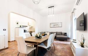 Lovely Apartment In Bale With Wifi