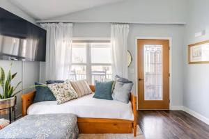 Historic Belmont Home - Short Term or Monthly Stays - Extended Work Trips