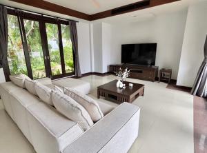 Phuket Cozy Villa Pasak4 Green Garden BangTao