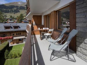 Apartment Val Neige 11 by Interhome