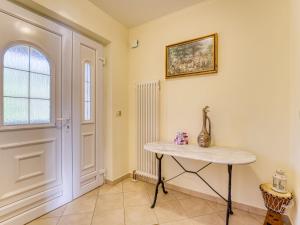 Apartment Silvana-3 by Interhome