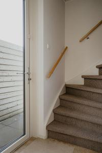 Holiday Home De Zeeparel by Interhome