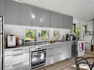 Holiday Home Linnea - 1km from the sea by Interhome