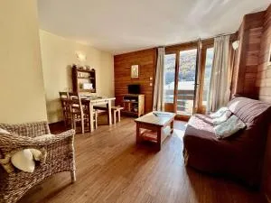 Studio lumineux 4 pers., balcon sud, pieds des pistes - Serre Chevalier - FR-1-330F-120