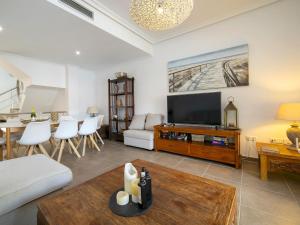 Holiday Home Jazmines V by Interhome