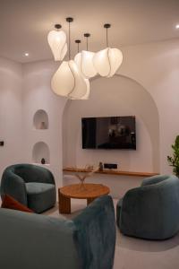 Baying Mansion Unit 19 - Mediterranean Style Villa with 2 Bedrooms