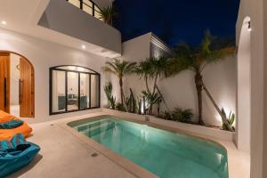 Baying Mansion Unit 19 - Mediterranean Style Villa with 2 Bedrooms