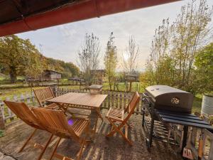 Holiday Home U Tety Bystré by Interhome