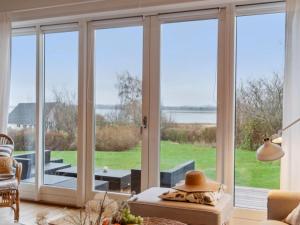 Holiday Home Eero - 175m to the fjord by Interhome