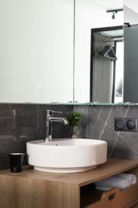 1.75 Paris Le Charme