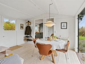 Holiday Home Gun - 300m to the fjord by Interhome
