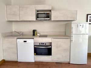 Lumineux F2 avec terrasse & piscine, Fréjus-Port