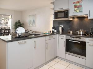 Apartment Residenz Marina-63 by Interhome