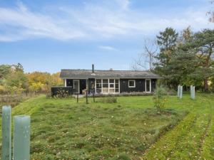 Holiday Home Angelika - 1-3km from the sea by Interhome