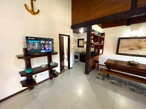 Casa com piscina em Búzios, a 5 minutos da praia de Geribá