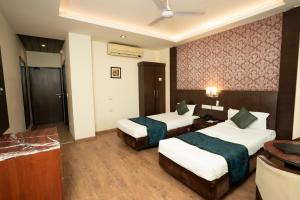 Hotel Tirupati Plaza