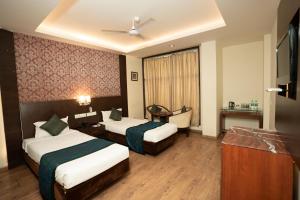 Hotel Tirupati Plaza