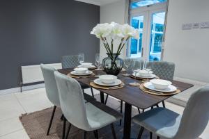 Spacious 3BR Townhouse Long Stays St Johns Wood