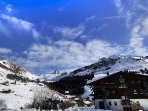 Appartement 2 pièces + coin montagne 39m², 6 couchages, vue montagne - FR-1-458-242