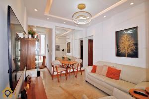 Sofisticado apto 300m da Praia de Copacabana