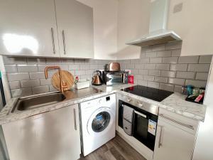 The Amber Suite - Budget Stay - Sleeps 4