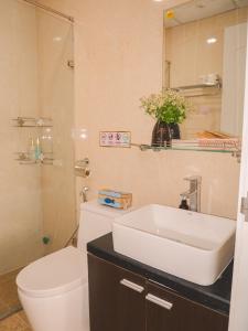 2BR Luxury riverview - Melody of the Sea Monarchy