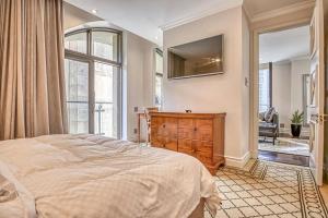 Micheal Angelo towers