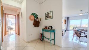 Piraeus Bright Apt
