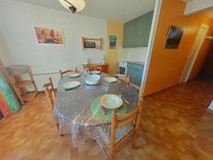 Appartement 2 pièces 6 couchages proche pistes - FR-1-241-18