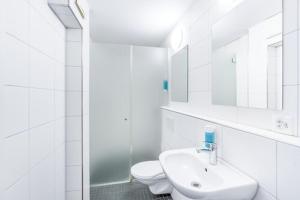 Delta City Hotels - Self check-in