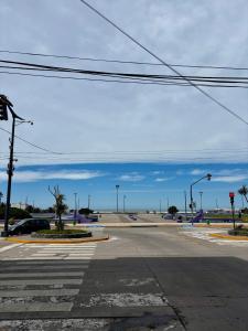 Departamento en peatonal y el mar