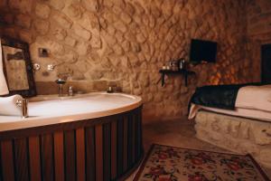 İsadora Cave Cappadocia