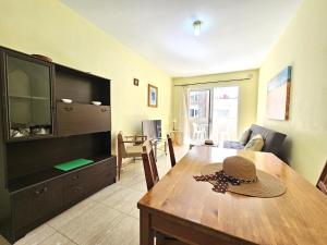 1A Apartment Abrigos, Wifi and balcony