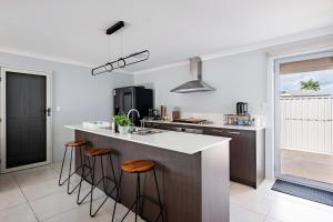 Modern Bassendean Abode