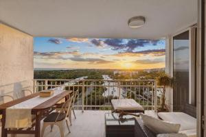 Elegant Two-Bedroom Beachfront Apartment with Balcony and Panoramic Ocean Views