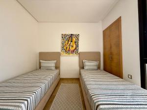 Sea View Apartment & Swimming Pool