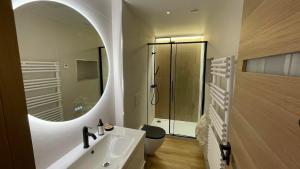 LE 47, 2 bedrooms, panoramic view of Bandol