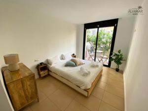 Brezza Suite - Modern Apartment with Swiming Pool