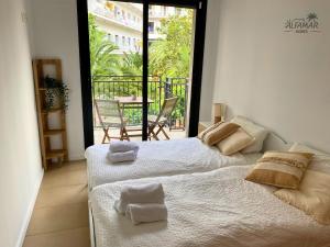 Brezza Suite - Modern Apartment with Swiming Pool